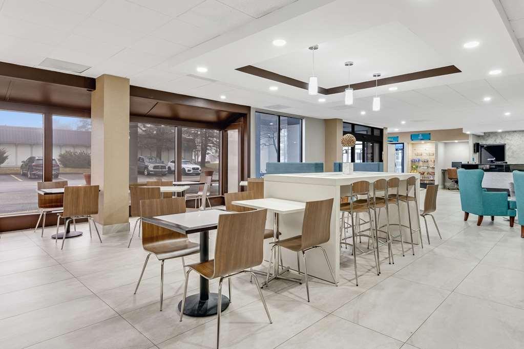Hotel Clarion Pointe Near Erie Casino Interior foto